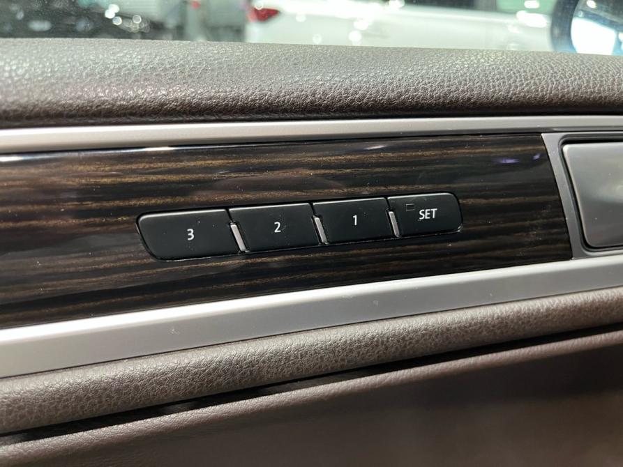 Volkswagen Touareg II Рестайлинг Пермь  - изображение 22