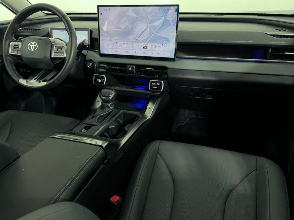 Toyota RAV4 VI (XA60) с пробегом 2026 года, цена 4 550 000 рублей, 30 км, внедорожник, Автокод Объявления
