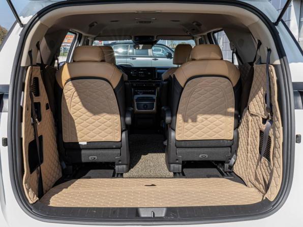 Kia Carnival IV с пробегом 2021 года, цена 3 990 000 рублей, 64696 км, минивэн, Автокод Объявления