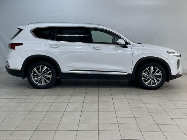 Hyundai Santa Fe IV с пробегом 2019 года, цена 2 799 000 рублей, 144490 км, внедорожник, Автокод Объявления