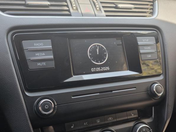 Skoda Octavia III (A7) с пробегом 2015 года, цена 940 000 рублей, 318690 км, лифтбек, Автокод Объявления