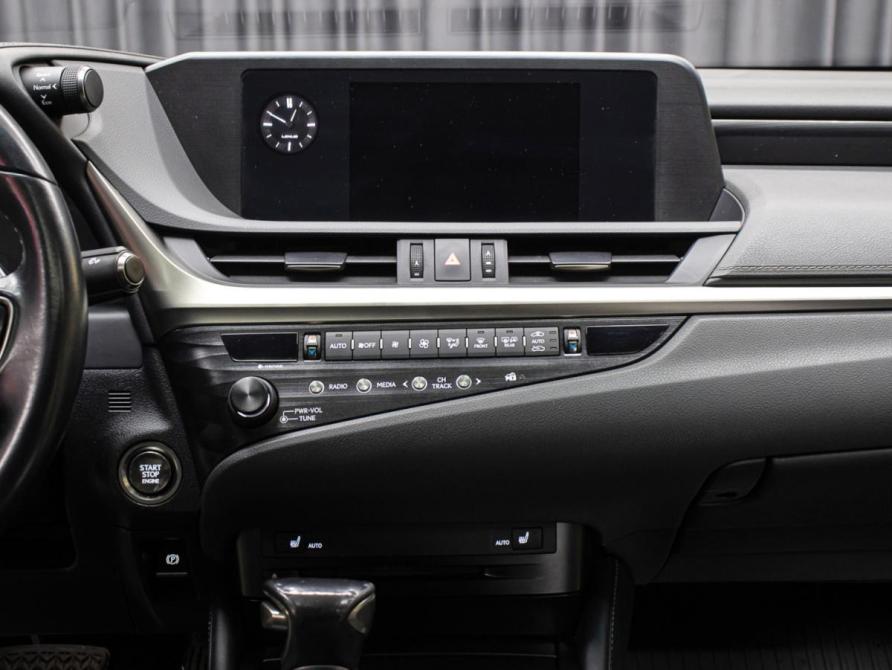 Lexus ES VII Москва  - изображение 15
