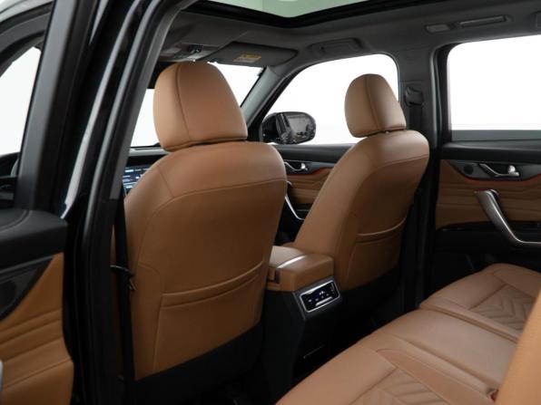 Changan CS95 I Рестайлинг 2 с пробегом 2023 года, цена 3 099 055 рублей, 24823 км, внедорожник, Автокод Объявления
