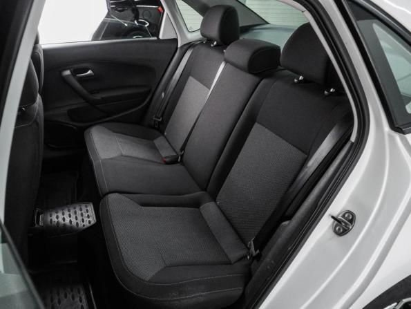 Volkswagen Polo V Рестайлинг с пробегом 2016 года, цена 1 099 000 рублей, 206691 км, седан, Автокод Объявления