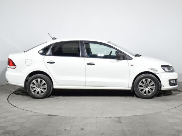 Volkswagen Polo V Рестайлинг с пробегом 2017 года, цена 689 000 рублей, 180279 км, седан, Автокод Объявления