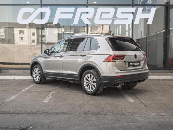 Volkswagen Tiguan II с пробегом 2019 года, цена 2 219 000 рублей, 101620 км, внедорожник, Автокод Объявления