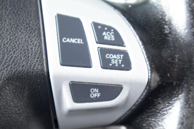 Mitsubishi Pajero Sport II с пробегом 2013 года, цена 2 029 000 рублей, 228000 км, внедорожник, Автокод Объявления