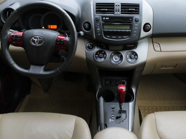 Toyota RAV4 III (XA30) Рестайлинг с пробегом 2012 года, цена 1 699 000 рублей, 69557 км, внедорожник, Автокод Объявления