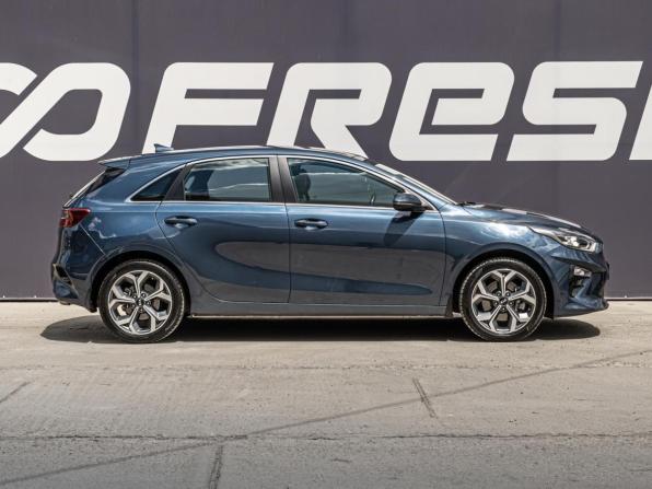 Kia Ceed III с пробегом 2019 года, цена 1 950 000 рублей, 73713 км, хэтчбек, Автокод Объявления