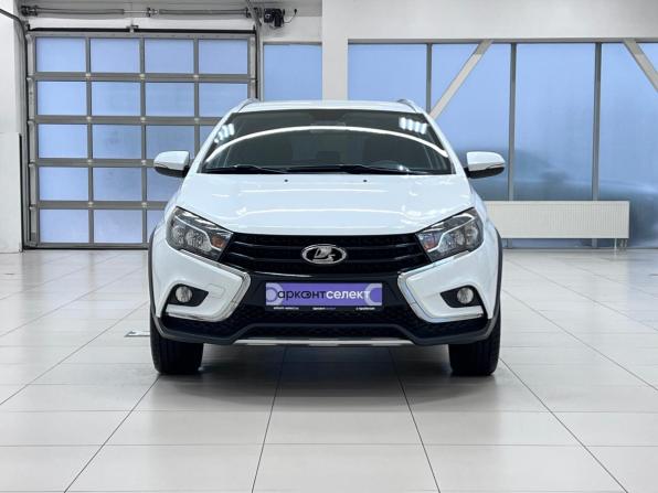 Lada (ВАЗ) Vesta I с пробегом 2018 года, цена 1 050 000 рублей, 130000 км, универсал, Автокод Объявления