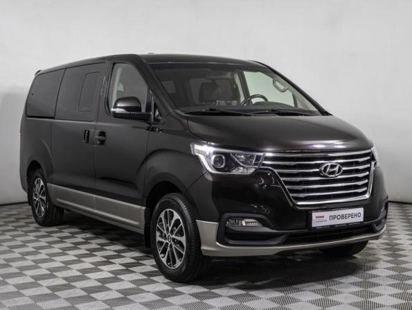 Hyundai Grand Starex I Рестайлинг 2 с пробегом 2018 года, цена 3 638 000 рублей, 108001 км, минивэн, Автокод Объявления