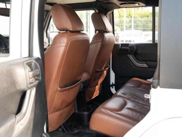 Jeep Wrangler III (JK) с пробегом 2013 года, цена 2 500 000 рублей, 130138 км, внедорожник, Автокод Объявления