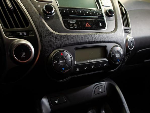 Hyundai ix35 I с пробегом 2010 года, цена 1 380 000 рублей, 124546 км, внедорожник, Автокод Объявления