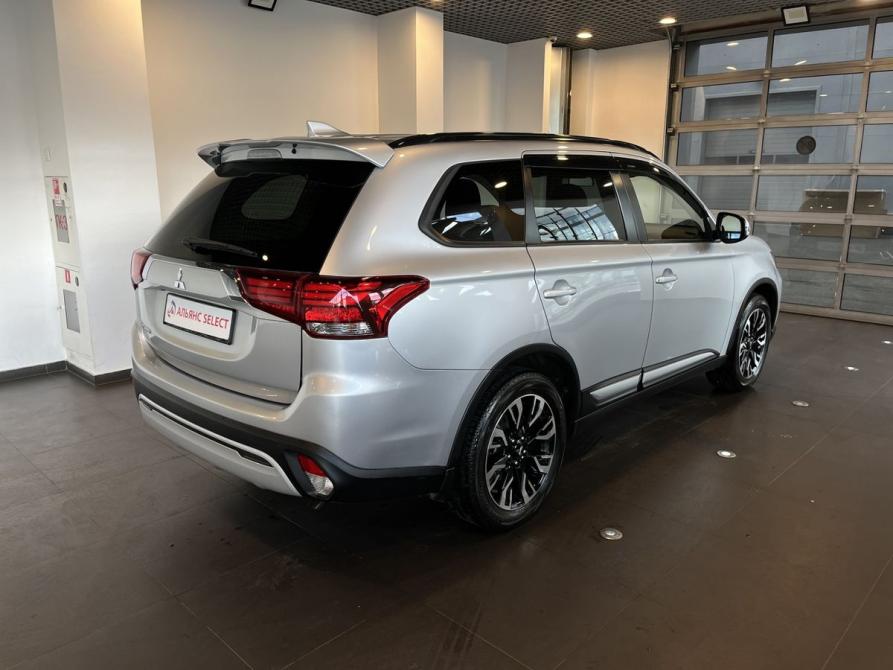 Mitsubishi Outlander III Рестайлинг 3 Чебоксары  - изображение 3