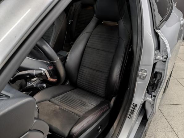 Mercedes-Benz GLA I (X156) Рестайлинг с пробегом 2018 года, цена 2 550 000 рублей, 100544 км, внедорожник, Автокод Объявления