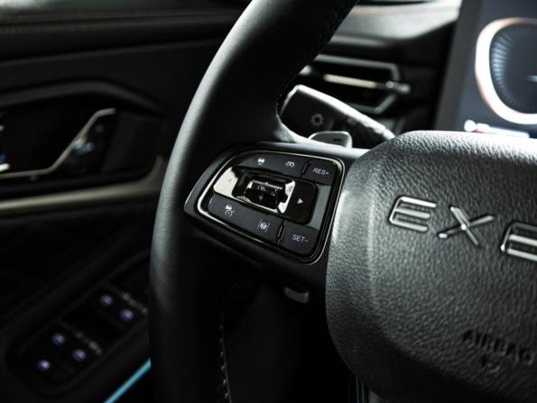 Exeed TXL I Рестайлинг с пробегом 2023 года, цена 2 759 585 рублей, 30150 км, внедорожник, Автокод Объявления