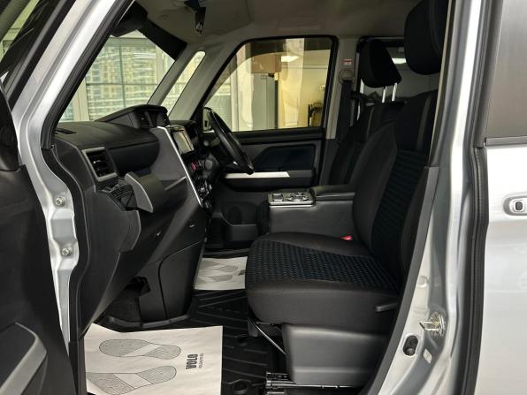 Toyota Roomy I Рестайлинг с пробегом 2021 года, цена 1 410 000 рублей, 55237 км, минивэн, Автокод Объявления