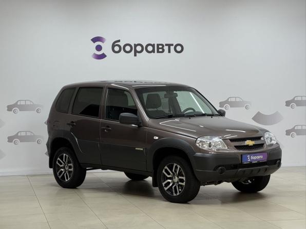 Chevrolet Niva I Рестайлинг с пробегом 2017 года, цена 820 000 рублей, 70835 км, внедорожник, Автокод Объявления