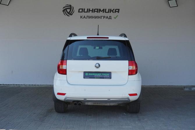 Skoda Yeti I Рестайлинг с пробегом 2013 года, цена 1 099 000 рублей, 189862 км, внедорожник, Автокод Объявления