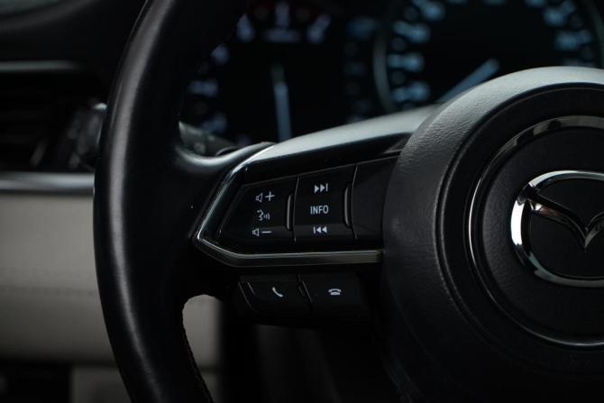 Mazda 6 III (GJ) Рестайлинг 2 с пробегом 2018 года, цена 2 075 077 рублей, 131956 км, седан, Автокод Объявления