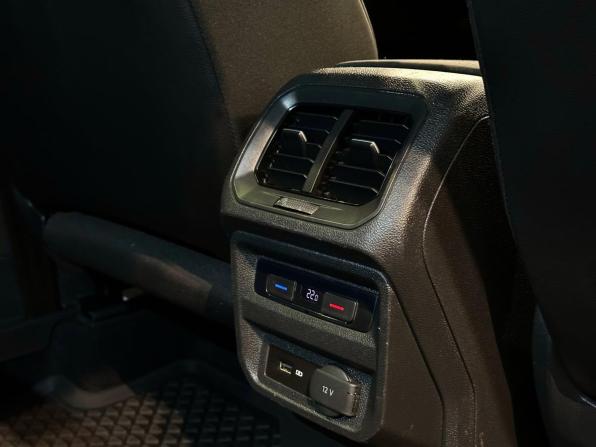 Volkswagen Tiguan II с пробегом 2020 года, цена 2 200 000 рублей, 124281 км, внедорожник, Автокод Объявления