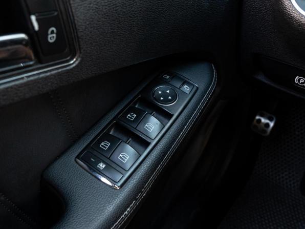 Mercedes-Benz E-Класс IV (W212 S212 C207) с пробегом 2010 года, цена 1 440 000 рублей, 251580 км, седан, Автокод Объявления