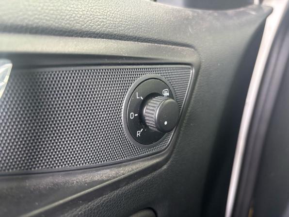 Skoda Yeti I Рестайлинг с пробегом 2015 года, цена 1 149 000 рублей, 226664 км, внедорожник, Автокод Объявления