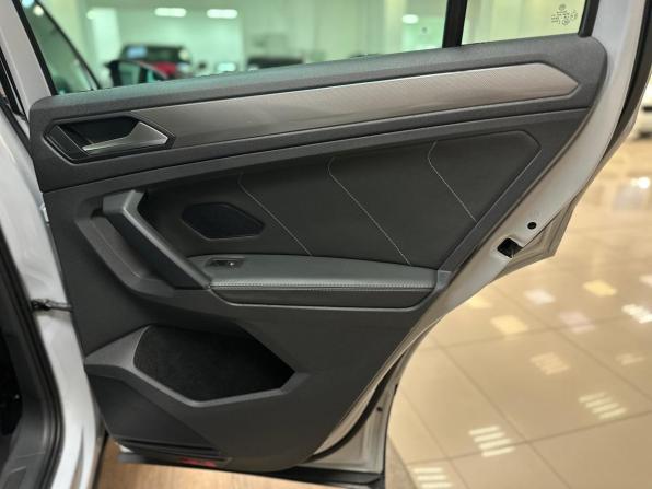 Volkswagen Tiguan II с пробегом 2019 года, цена 2 600 000 рублей, 109749 км, внедорожник, Автокод Объявления