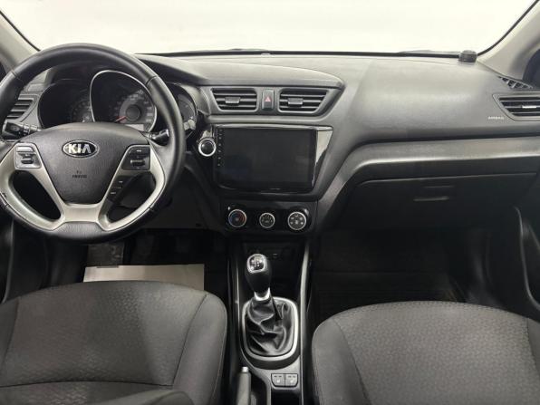Kia Rio III Рестайлинг с пробегом 2016 года, цена 890 000 рублей, 151230 км, седан, Автокод Объявления