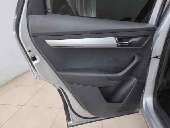 Skoda Karoq I с пробегом 2021 года, цена 2 390 000 рублей, 72957 км, внедорожник, Автокод Объявления