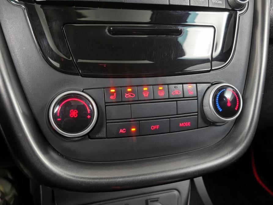 FAW Besturn X80 I Москва  - изображение 18