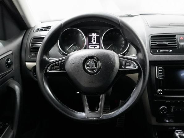 Skoda Yeti I Рестайлинг с пробегом 2015 года, цена 1 149 000 рублей, 154420 км, внедорожник, Автокод Объявления