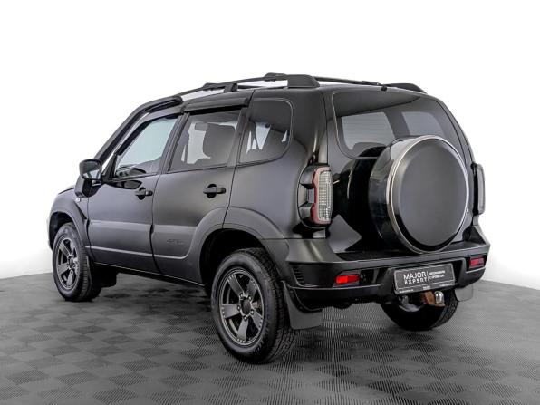 Lada (ВАЗ) Niva Travel I с пробегом 2020 года, цена 800 000 рублей, 115981 км, внедорожник, Автокод Объявления