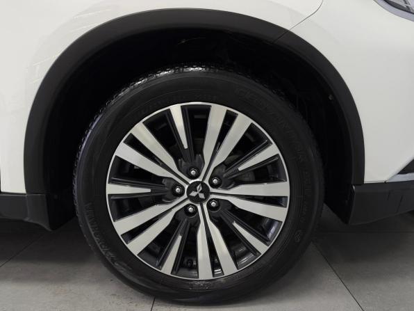 Mitsubishi Outlander III Рестайлинг 3 с пробегом 2020 года, цена 2 535 000 рублей, 103624 км, внедорожник, Автокод Объявления