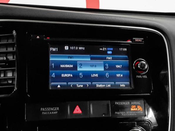 Mitsubishi Outlander III Рестайлинг с пробегом 2015 года, цена 1 648 000 рублей, 171535 км, внедорожник, Автокод Объявления