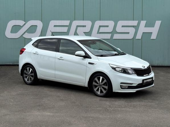 Kia Rio III Рестайлинг с пробегом 2016 года, цена 1 199 000 рублей, 70523 км, хэтчбек, Автокод Объявления