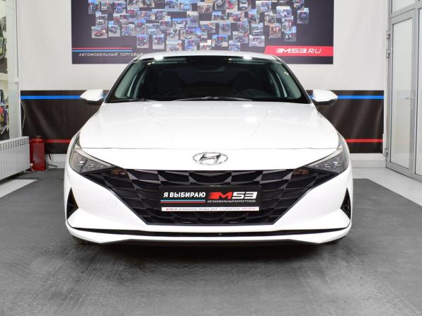 Hyundai Elantra VII (CN7) с пробегом 2021 года, цена 2 250 995 рублей, 13195 км, седан, Автокод Объявления