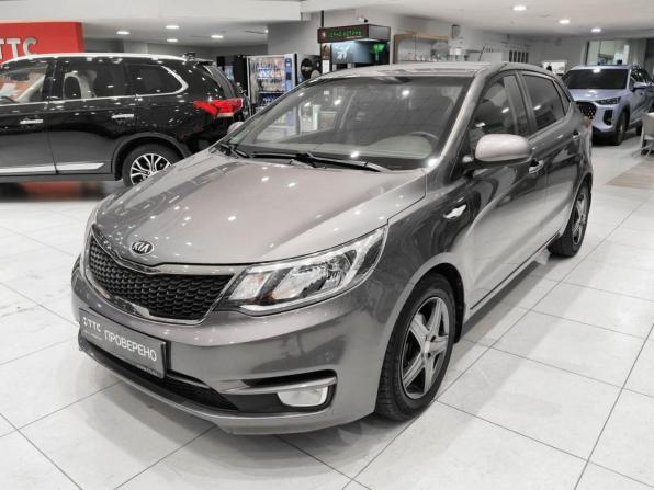 Kia Rio III Рестайлинг с пробегом 2015 года, цена 1 270 000 рублей, 64438 км, хэтчбек, Автокод Объявления