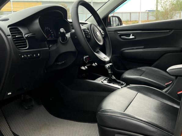 Kia Rio IV с пробегом 2017 года, цена 1 330 000 рублей, 191678 км, седан, Автокод Объявления