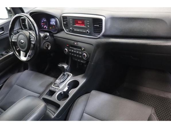 Kia Sportage IV Рестайлинг с пробегом 2019 года, цена 1 934 800 рублей, 88498 км, внедорожник, Автокод Объявления
