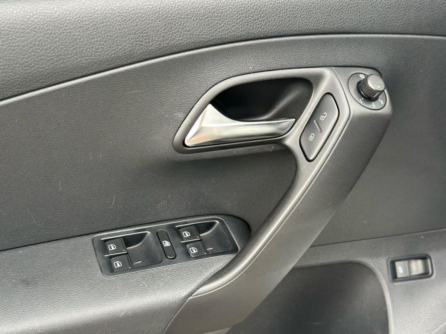 Volkswagen Polo V Рестайлинг Волгоград  - изображение 13