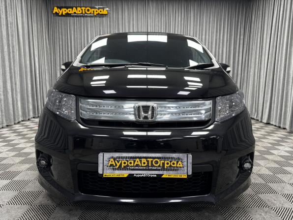 Honda Freed I Рестайлинг с пробегом 2012 года, цена 1 270 000 рублей, 207009 км, компактвэн, Автокод Объявления