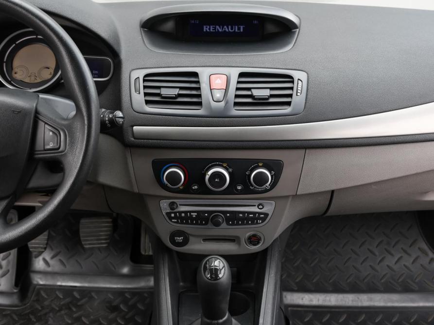 Renault Megane III Москва  - изображение 14