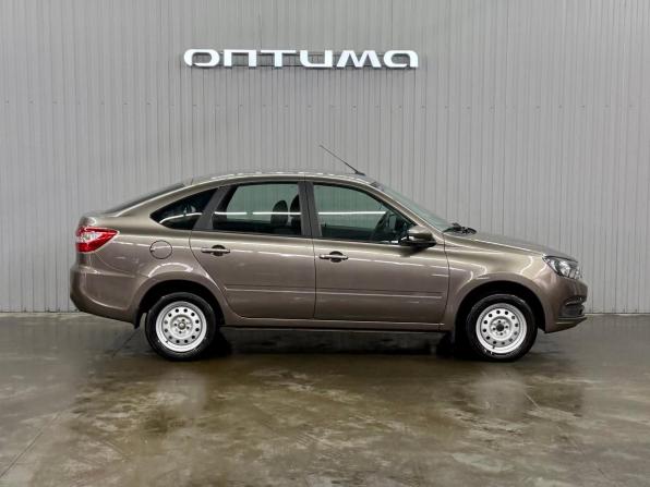 Lada (ВАЗ) Granta I Рестайлинг с пробегом 2024 года, цена 897 000 рублей, 29255 км, лифтбек, Автокод Объявления