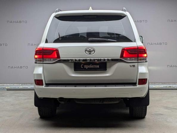 Toyota Land Cruiser 200 Series Рестайлинг 2 с пробегом 2016 года, цена 5 697 000 рублей, 122269 км, внедорожник, Автокод Объявления