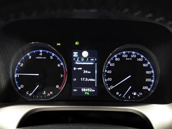 Toyota RAV4 IV (XA40) Рестайлинг с пробегом 2018 года, цена 2 955 000 рублей, 98490 км, внедорожник, Автокод Объявления