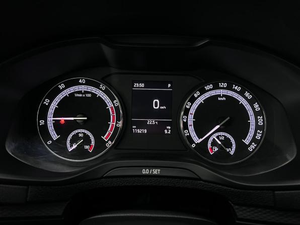 Skoda Karoq I с пробегом 2020 года, цена 2 050 000 рублей, 119194 км, внедорожник, Автокод Объявления