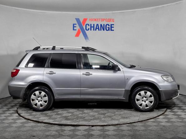Mitsubishi Outlander I с пробегом 2006 года, цена 749 000 рублей, 83609 км, внедорожник, Автокод Объявления