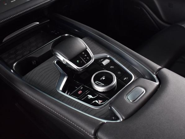 Chery Tiggo 8 Pro Max I Рестайлинг с пробегом 2024 года, цена 2 889 995 рублей, 17015 км, внедорожник, Автокод Объявления