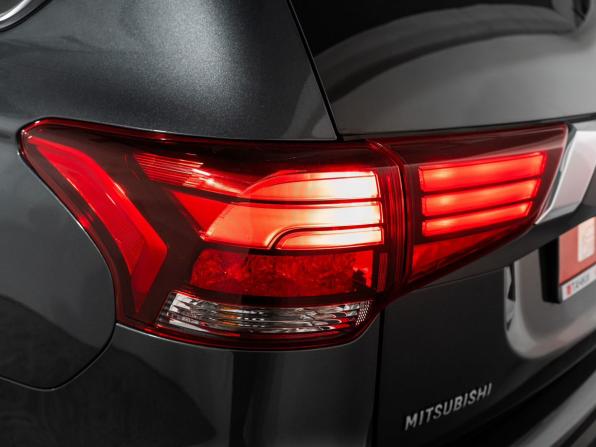 Mitsubishi Outlander III Рестайлинг 2 с пробегом 2016 года, цена 1 920 000 рублей, 118957 км, внедорожник, Автокод Объявления